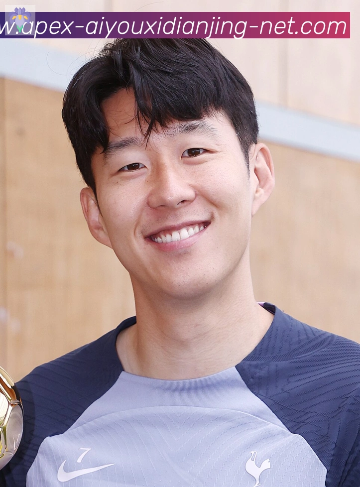 劳塔罗·马丁内斯